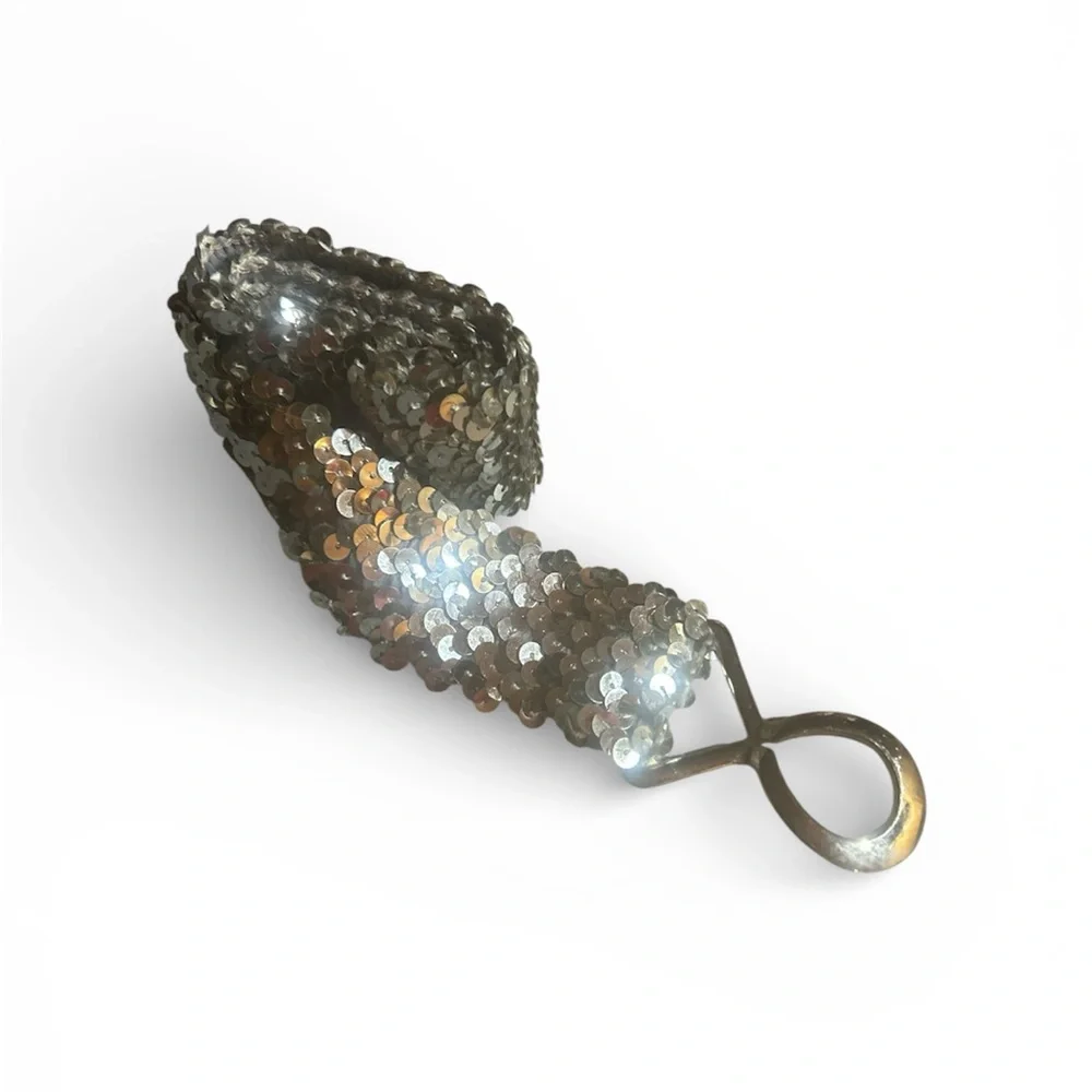 Women’s Silver Sequined Elastic Belt 36”